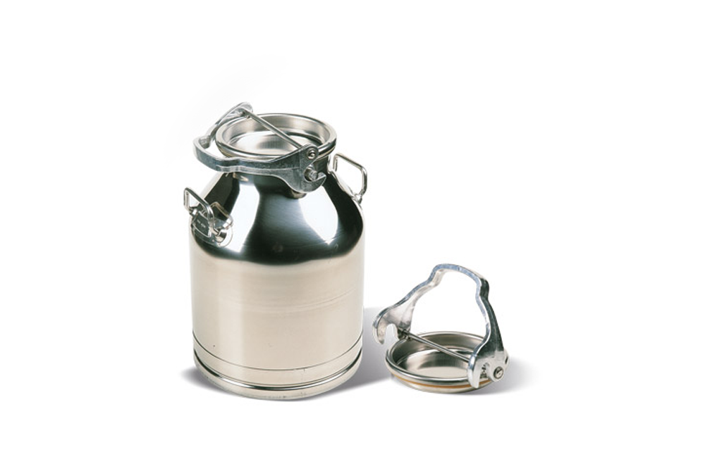 Stainless steel containers and cans for milk